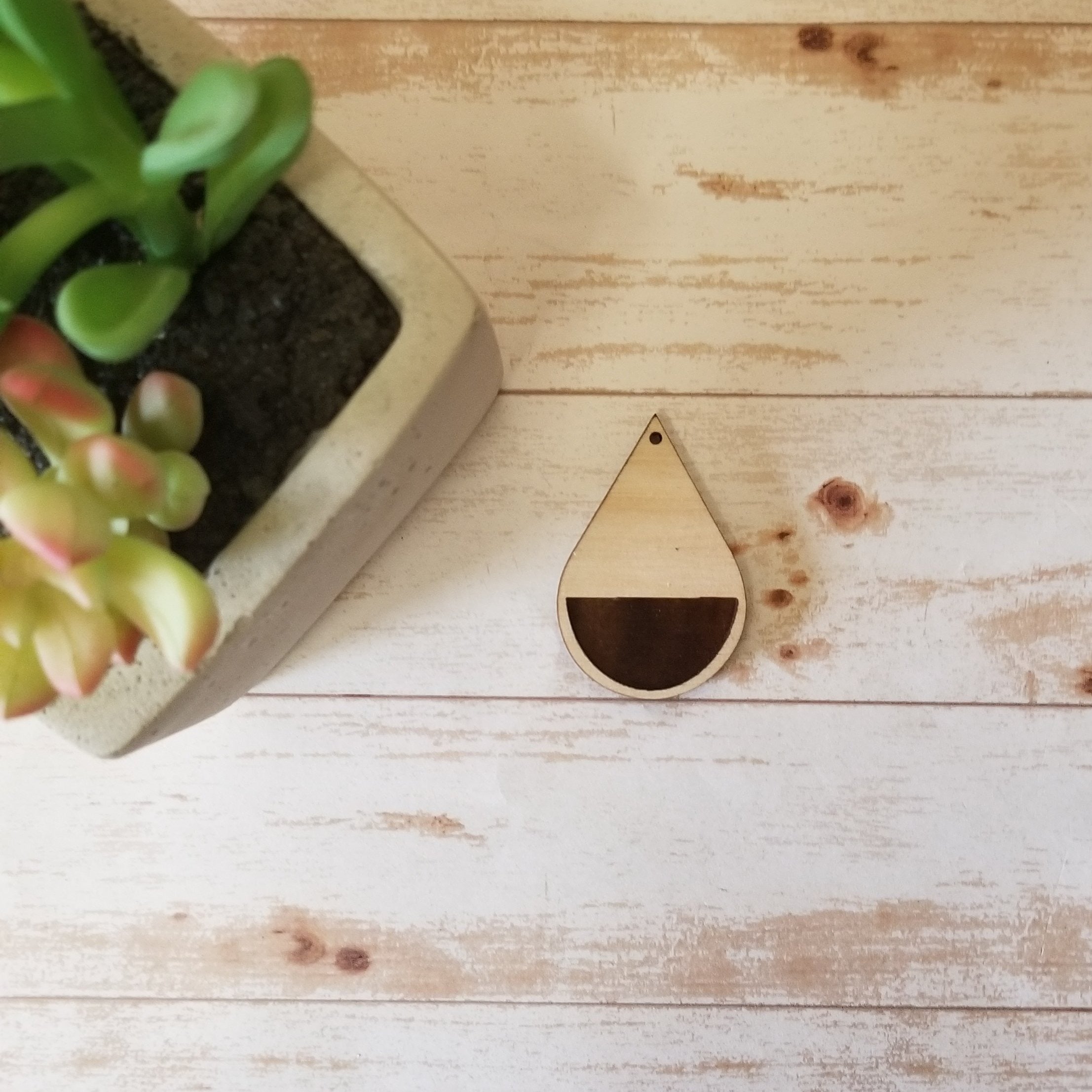 Teardrop Half Inlay – LilliBella Innovations