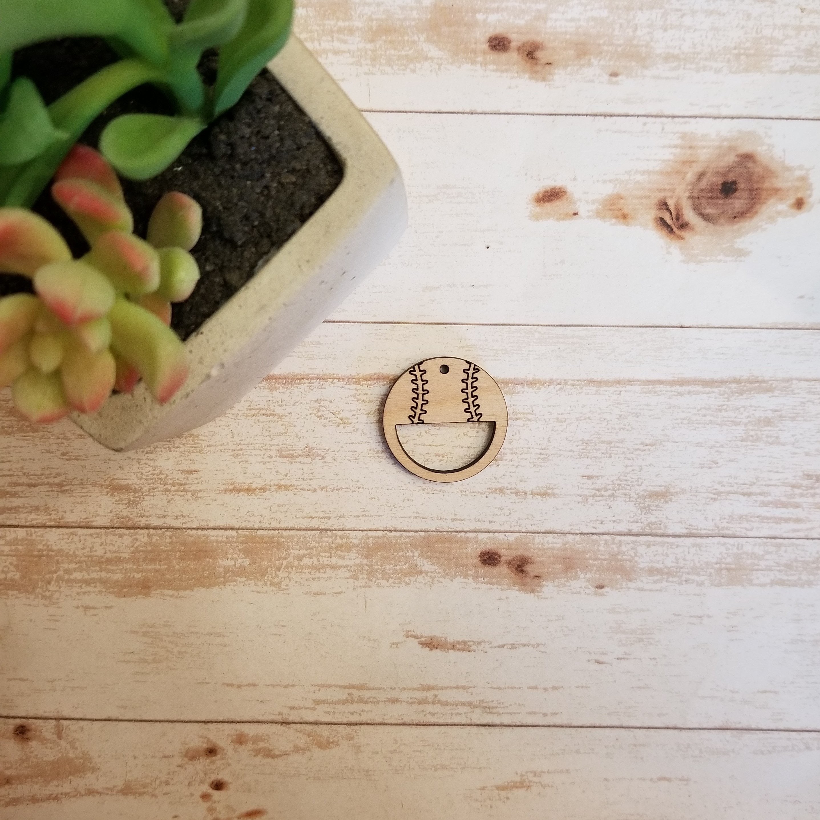 Baseball Macrame Round – LilliBella Innovations