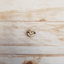 Load image into Gallery viewer, Valentine&#39;s Day Heart Connectors
