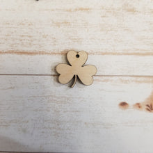 Load image into Gallery viewer, St Patrick&#39;s Day Clovers
