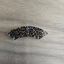 Load image into Gallery viewer, Mini Leopard Print Acrylic Connectors
