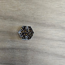 Load image into Gallery viewer, Mini Leopard Print Acrylic Connectors
