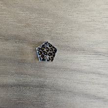 Load image into Gallery viewer, Mini Leopard Print Acrylic Connectors
