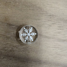 Load image into Gallery viewer, Acrylic Christmas Double Hole Snowflake Connectors
