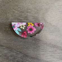 Load image into Gallery viewer, Butterfly Floral Acrylic Connectors
