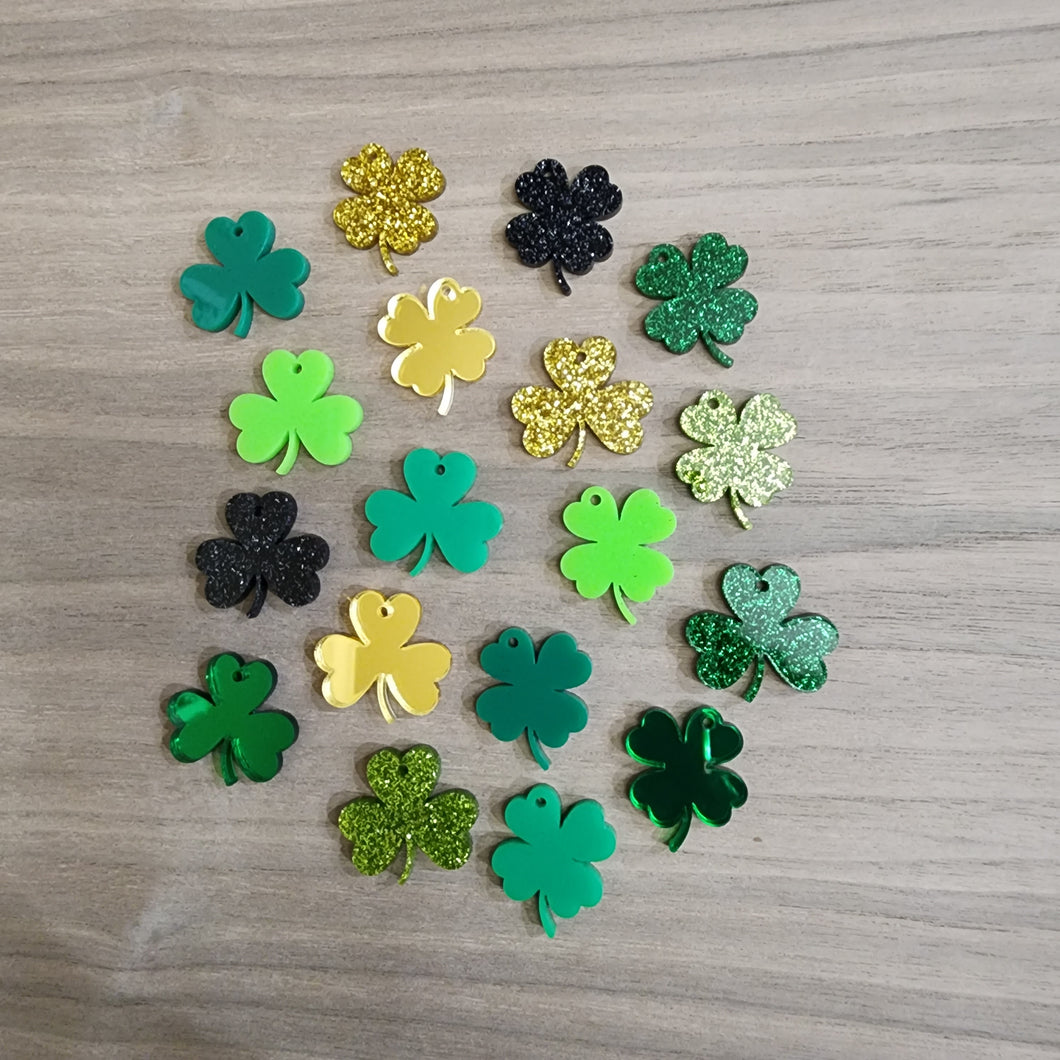 St Patrick's Day Acrylic Clover Drops