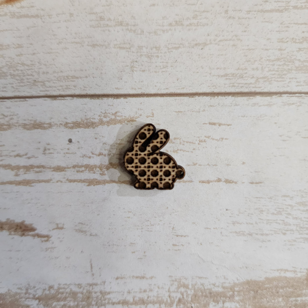 Easter Rattan Studs